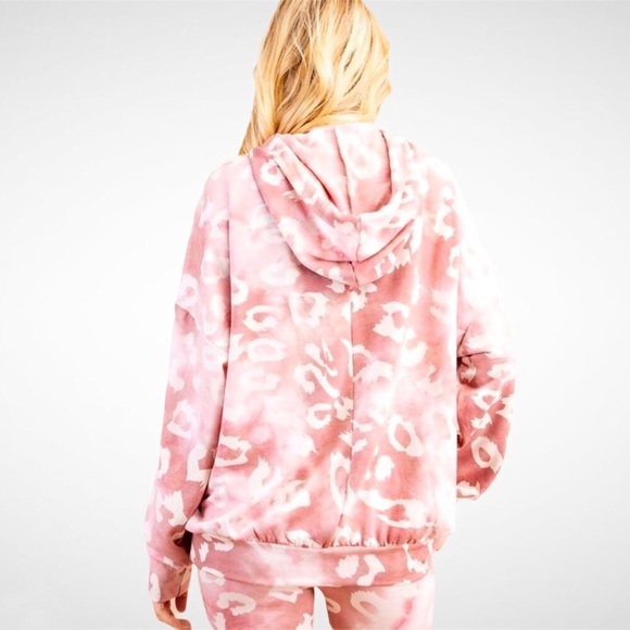 143 Story Pink Leopard Lounge Set | Fleece Lined Hoodie & Joggers - Picture 6 of 15